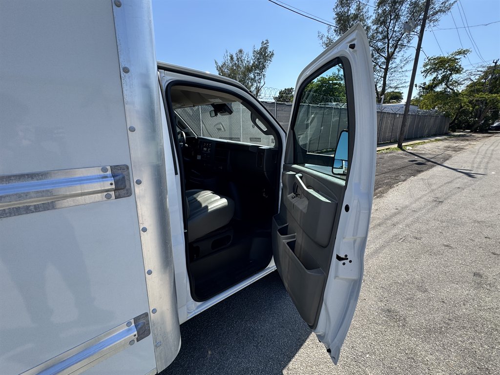 2021 GMC Savana - $24,995