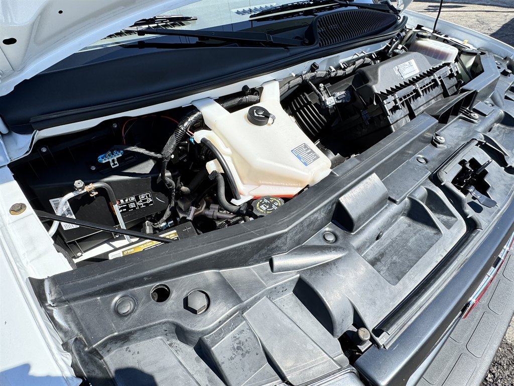 2021 GMC Savana - $24,995