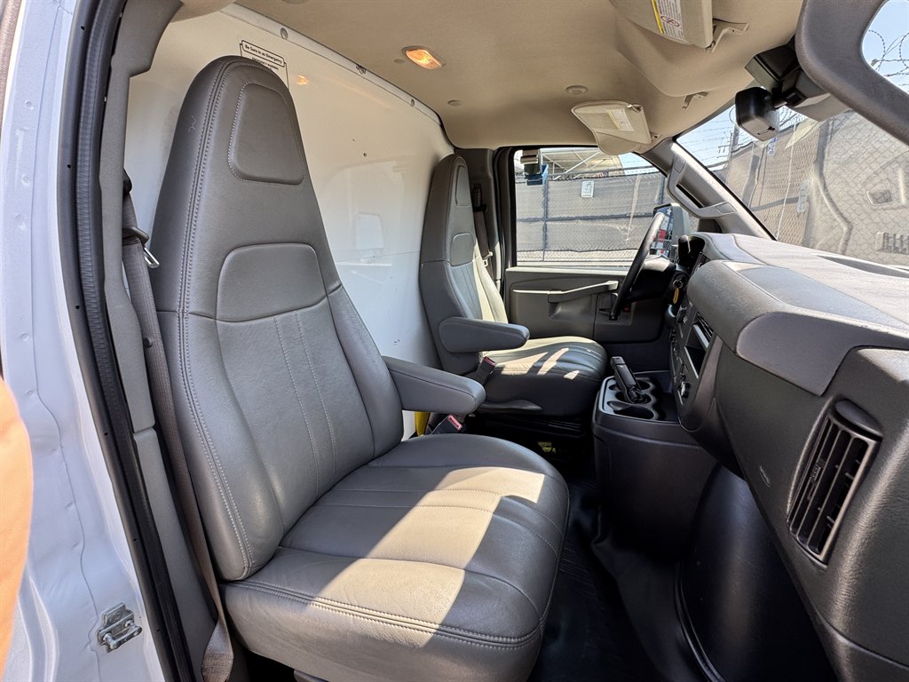 2021 GMC Savana - $24,995