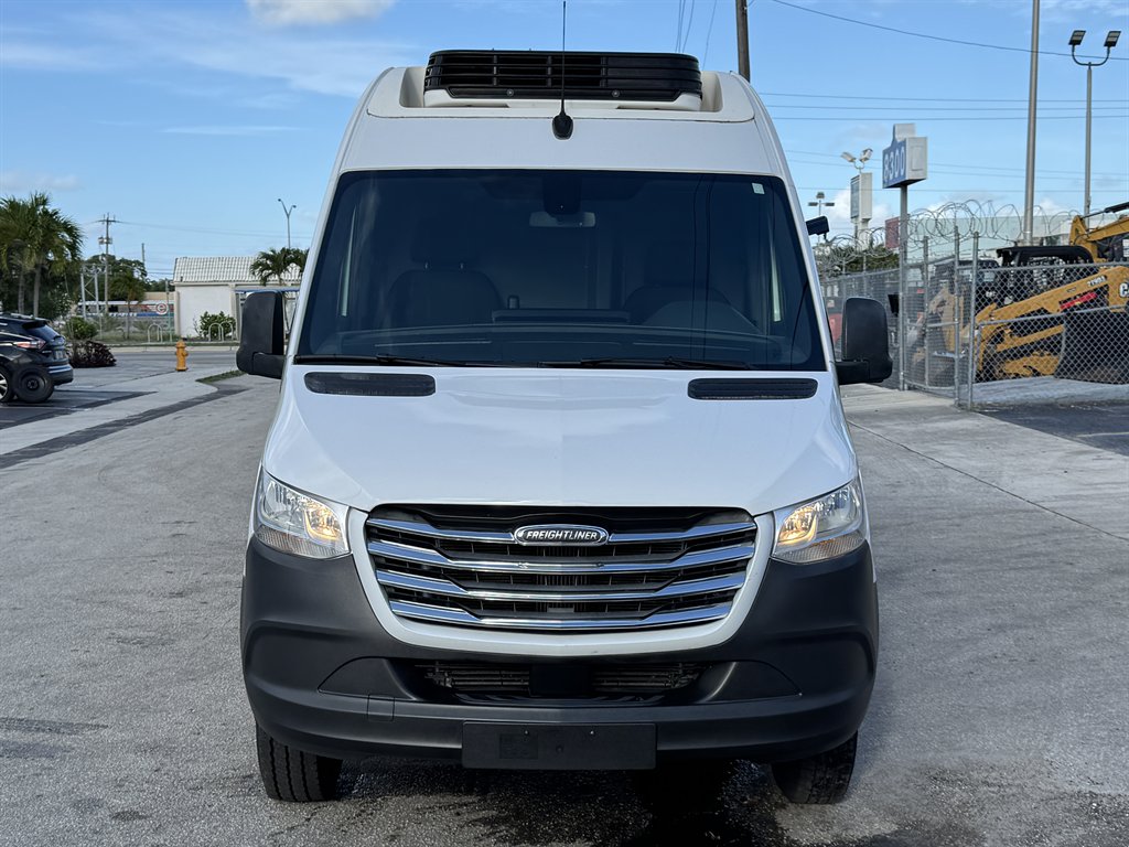 2019 Freightliner Sprinter - $34,995