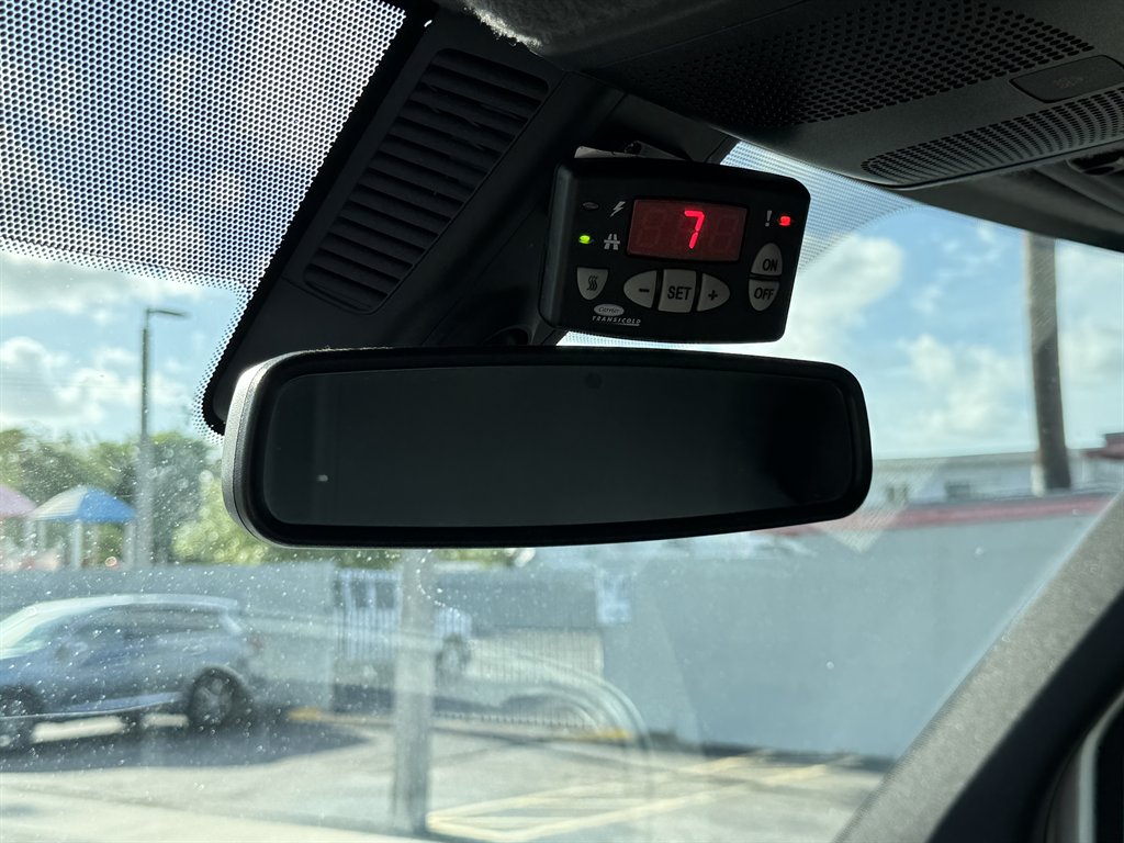 2019 Freightliner Sprinter - $34,995