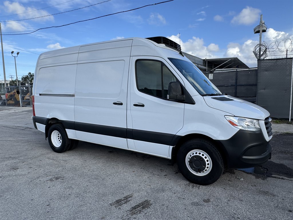 2019 Freightliner Sprinter - $34,995