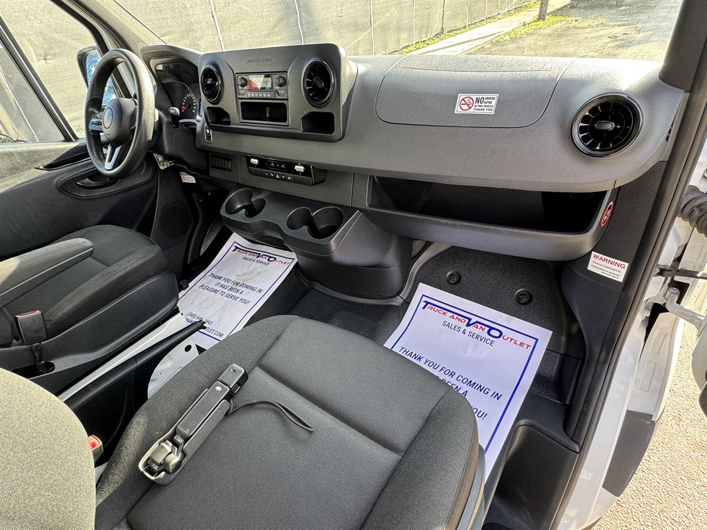 2019 Freightliner Sprinter - $34,995