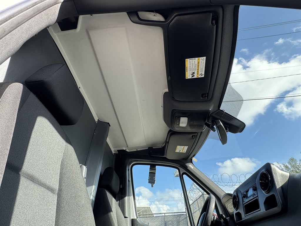2019 Freightliner Sprinter - $34,995