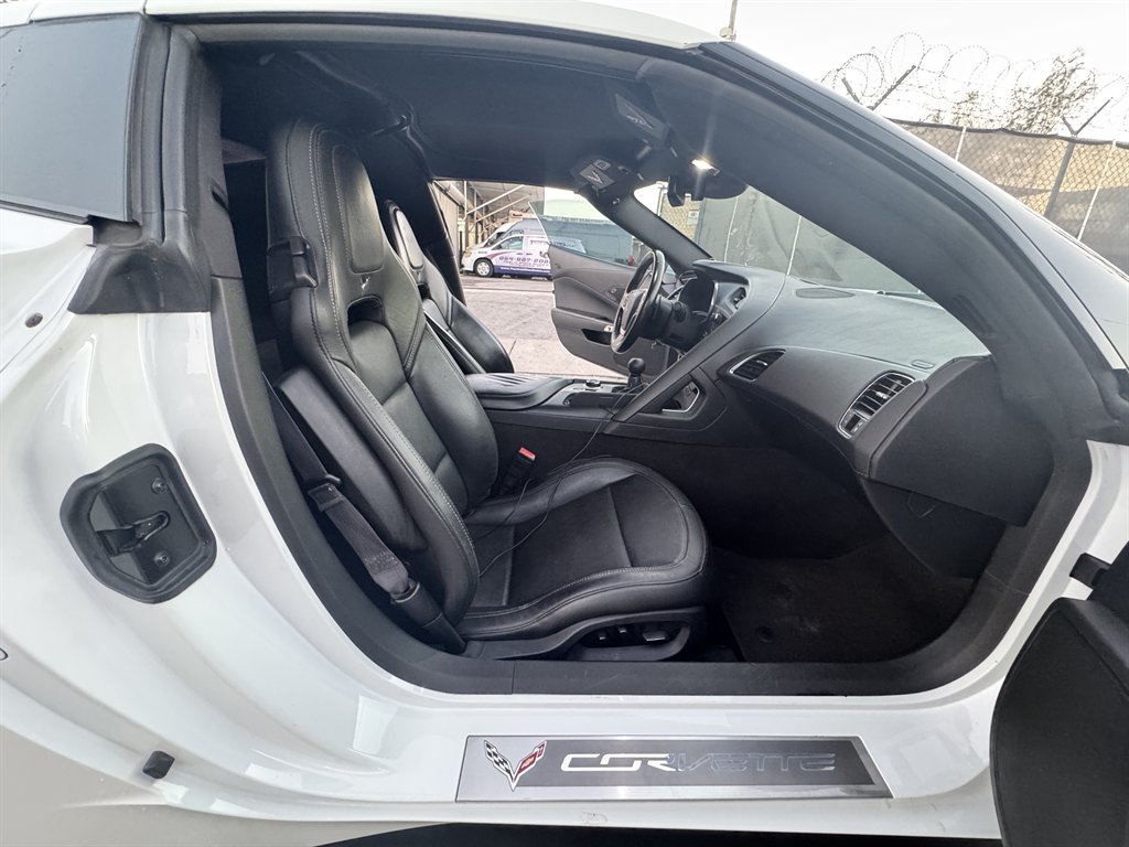 2015 Chevrolet Corvette - $39,995
