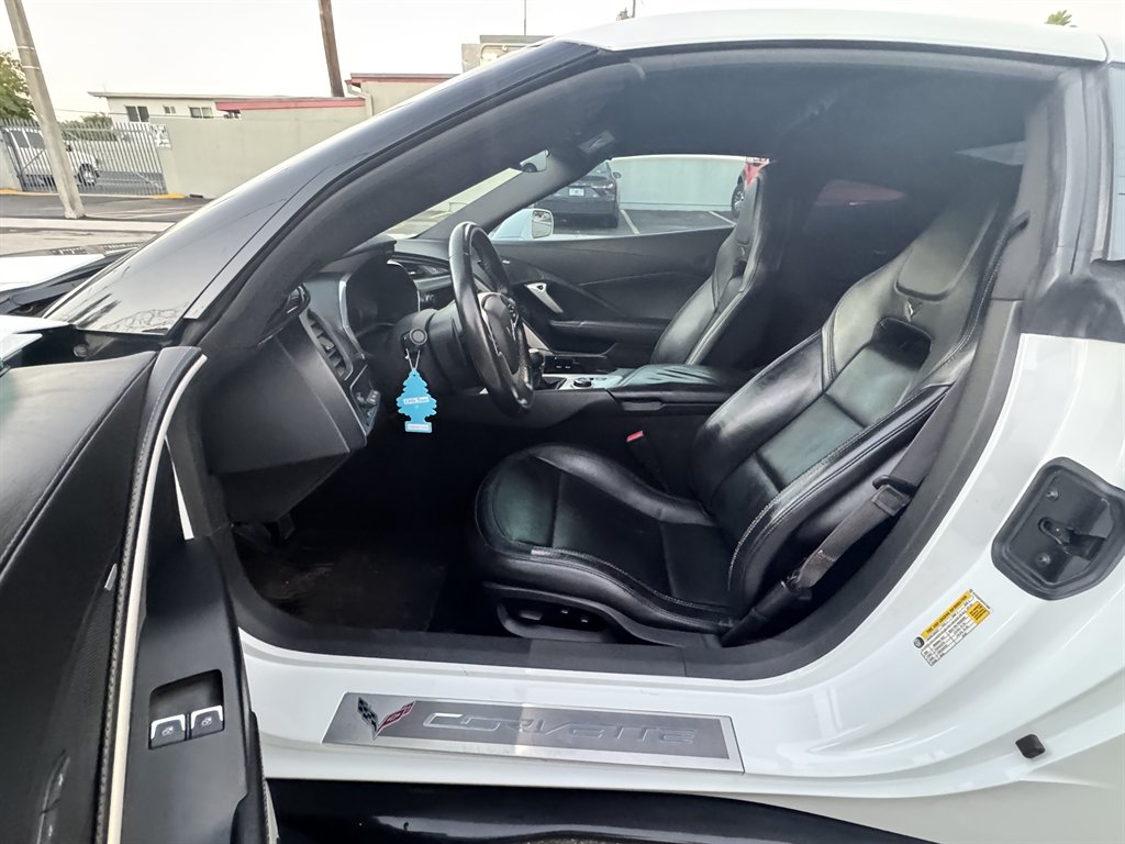2015 Chevrolet Corvette - $39,995