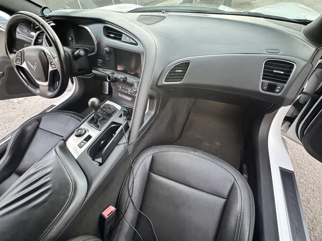 2015 Chevrolet Corvette - $39,995