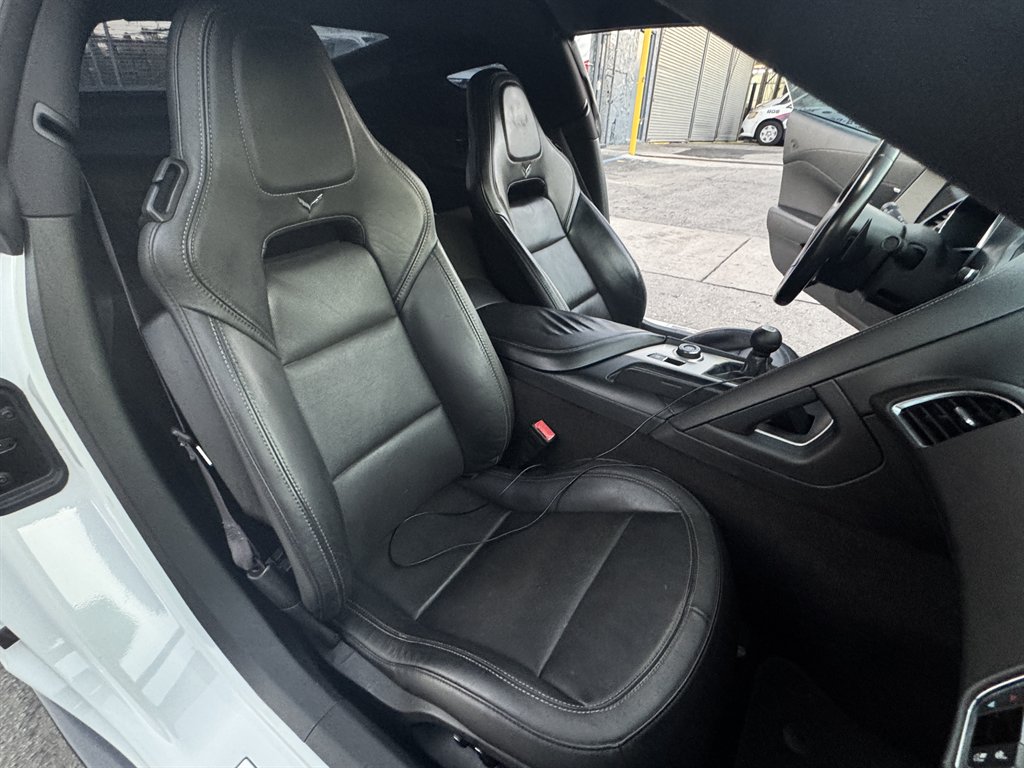 2015 Chevrolet Corvette - $39,995