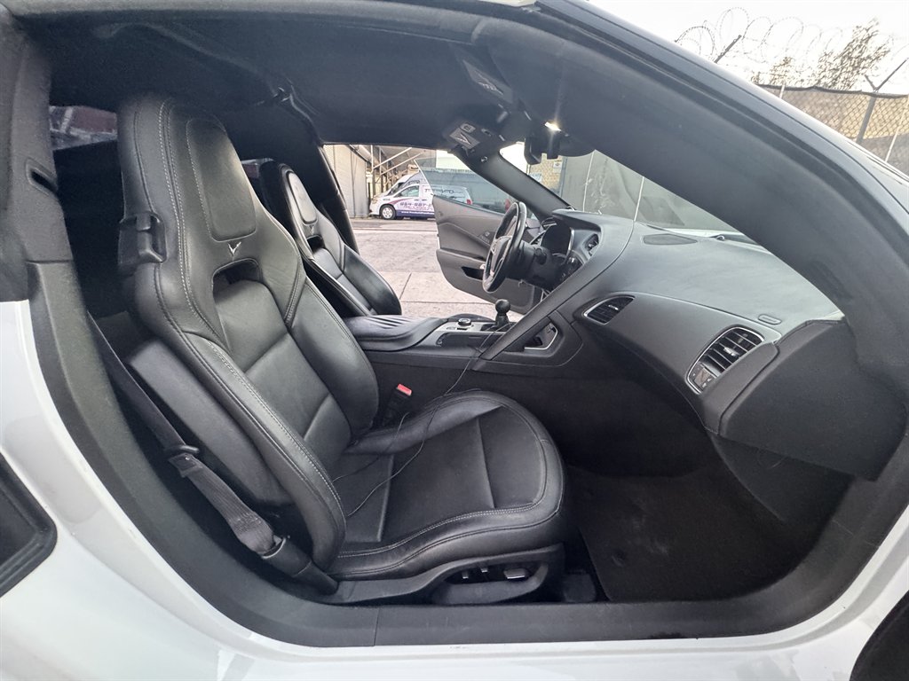 2015 Chevrolet Corvette - $39,995