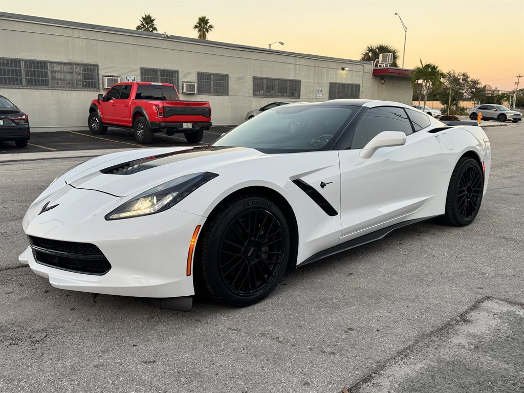 2015 Chevrolet Corvette - $39,995