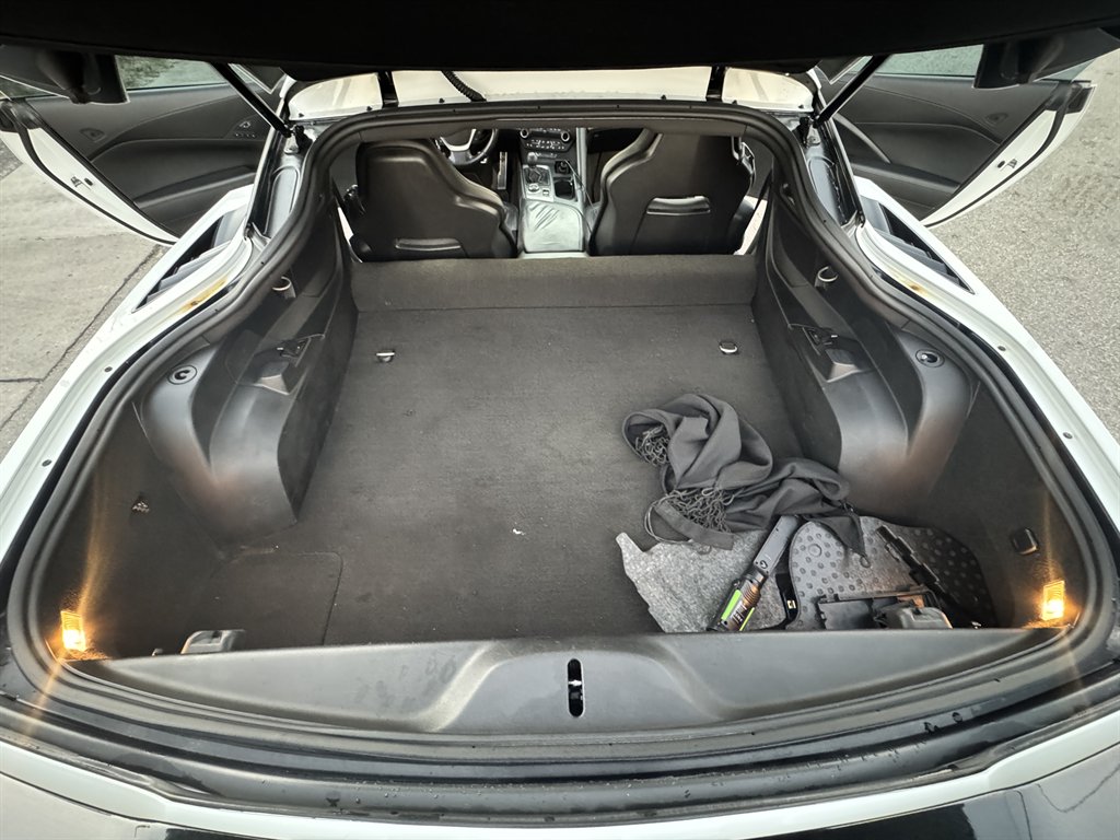 2015 Chevrolet Corvette - $39,995