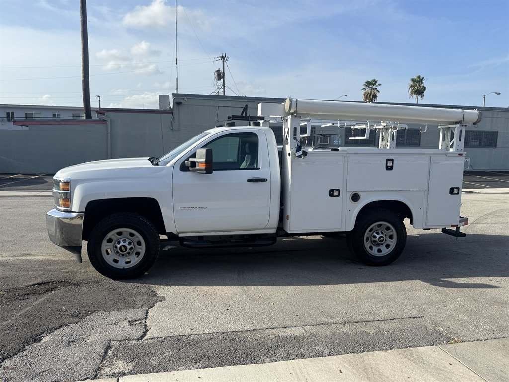 2018 Chevrolet Silverado - $18,995