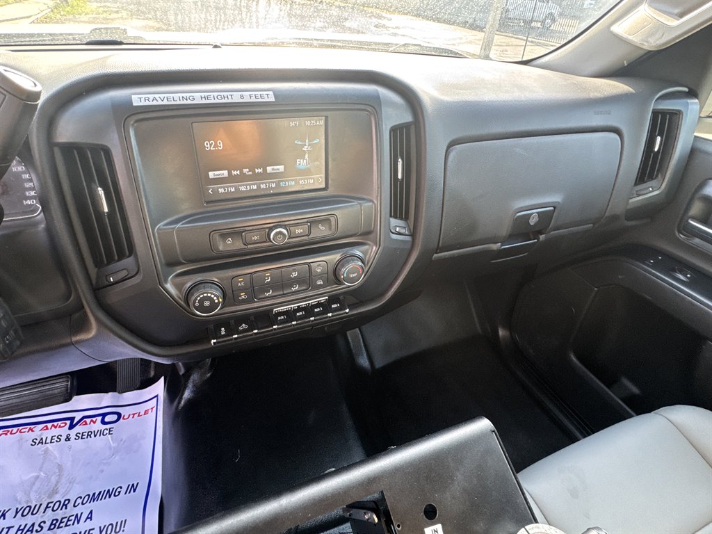 2018 Chevrolet Silverado - $18,995