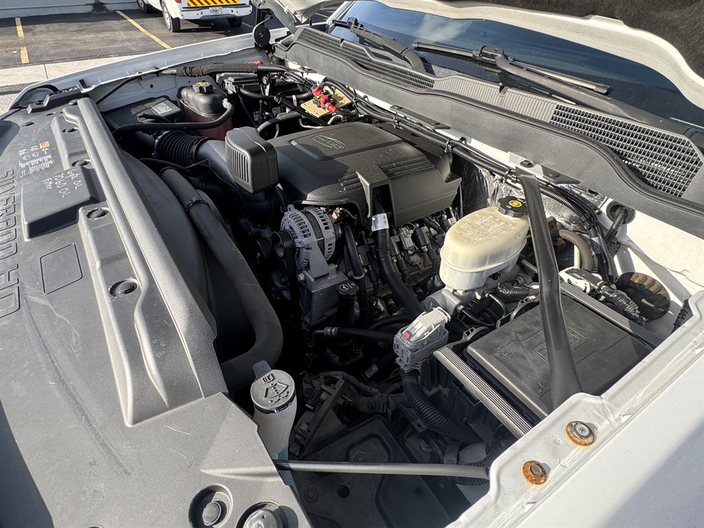 2018 Chevrolet Silverado - $18,995