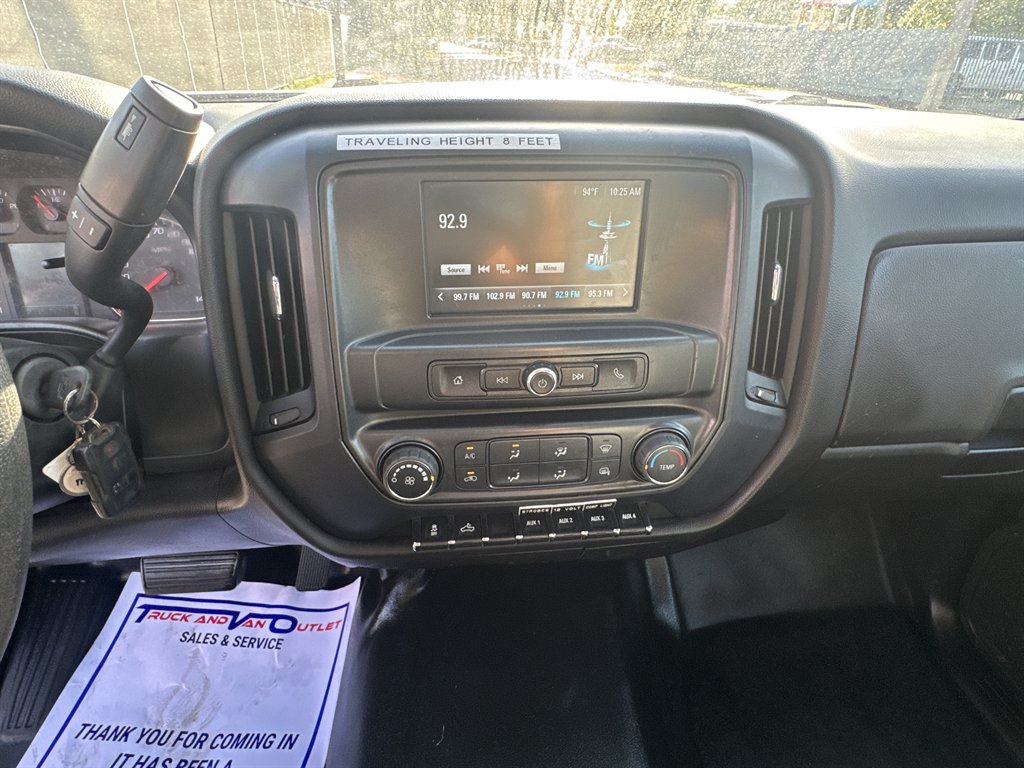 2018 Chevrolet Silverado - $18,995