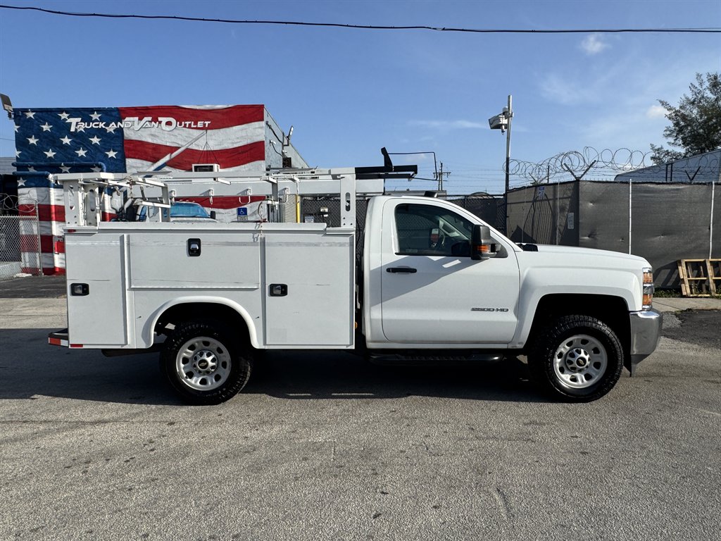 2018 Chevrolet Silverado - $18,995