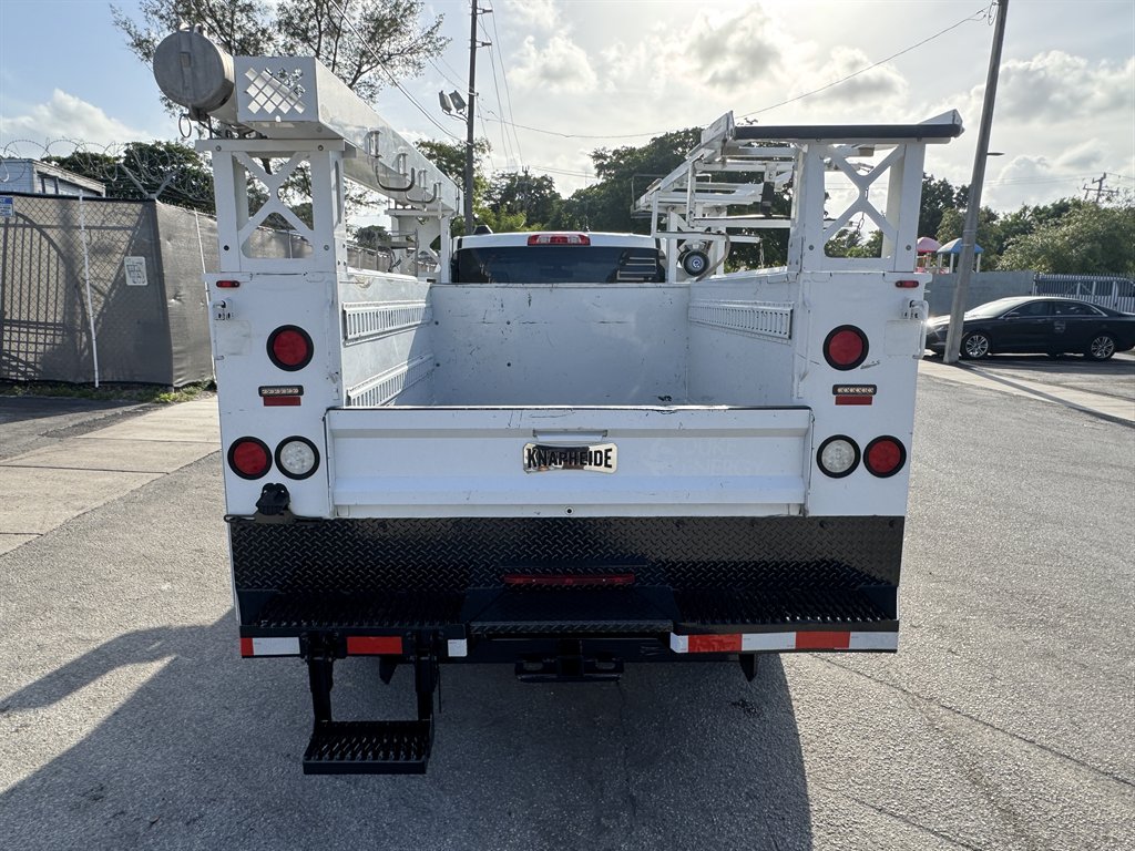 2018 Chevrolet Silverado - $18,995