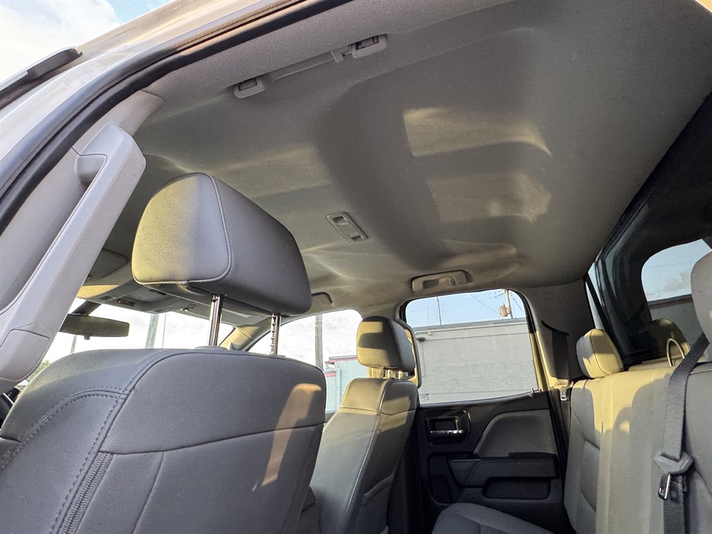 2019 Chevrolet Silverado Ld - $16,995