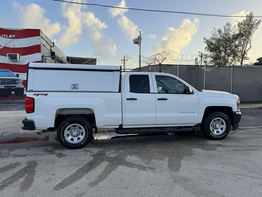 2019 Chevrolet Silverado Ld - $16,995