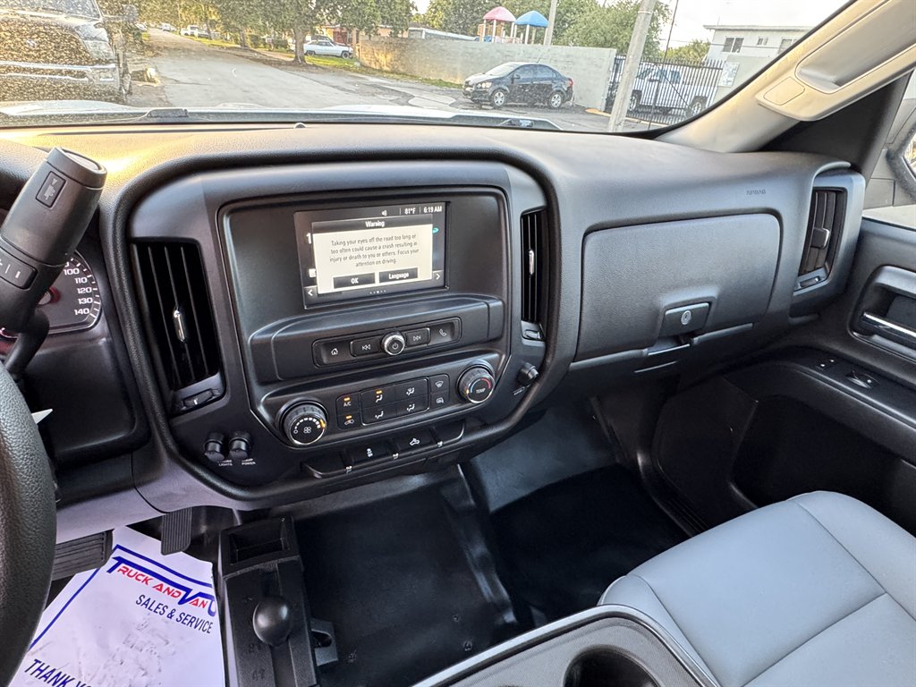2019 Chevrolet Silverado Ld - $16,995