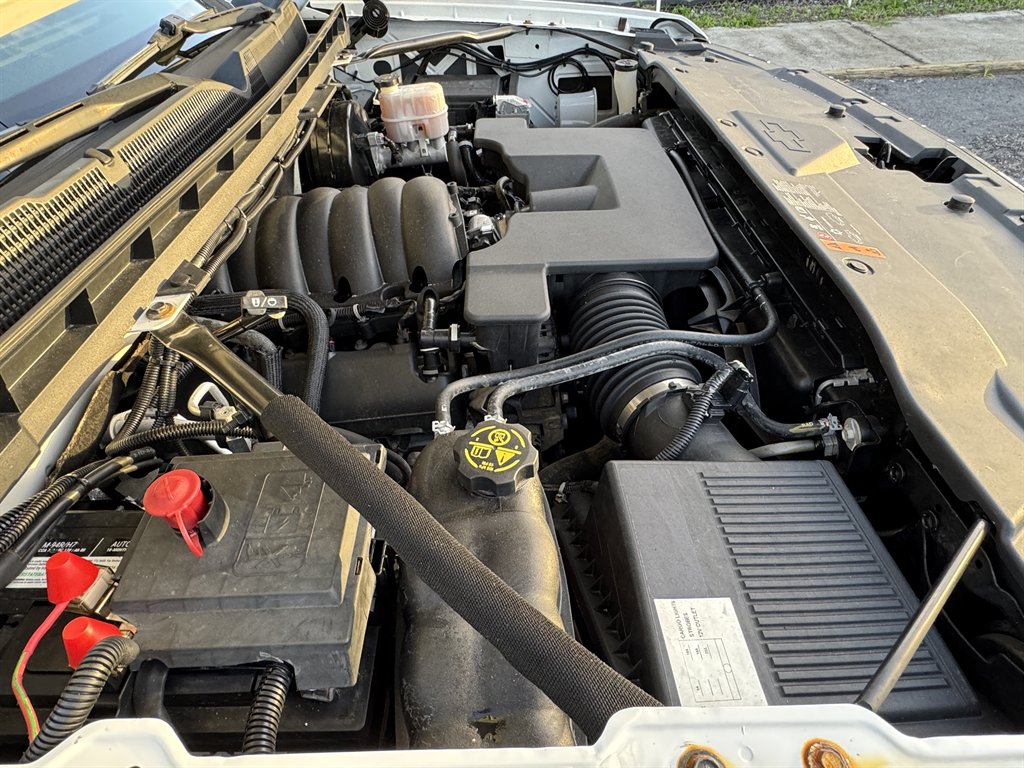 2019 Chevrolet Silverado Ld - $16,995