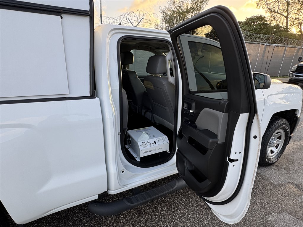 2019 Chevrolet Silverado Ld - $16,995