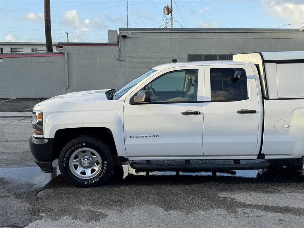 2019 Chevrolet Silverado Ld - $16,995