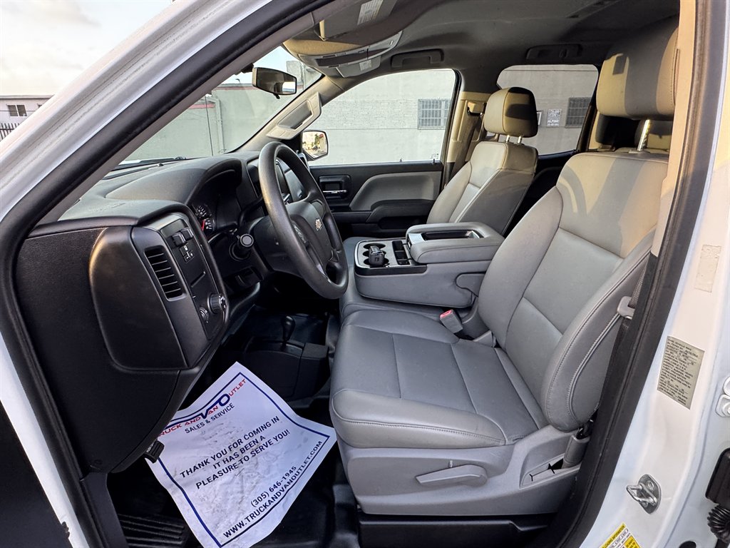 2019 Chevrolet Silverado Ld - $16,995