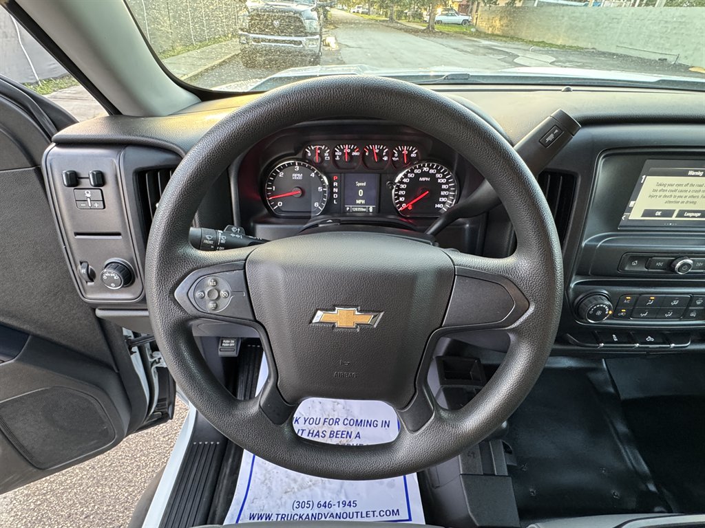 2019 Chevrolet Silverado Ld - $16,995