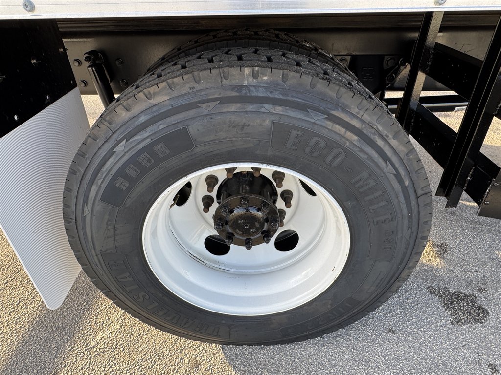 2025 Kenworth T600 - $88,995