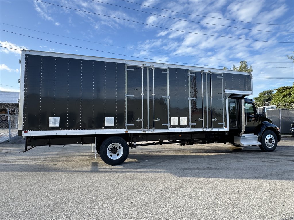 2025 Kenworth T600 - $88,995