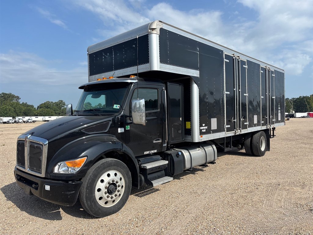 2025 Kenworth T600 - $88,995