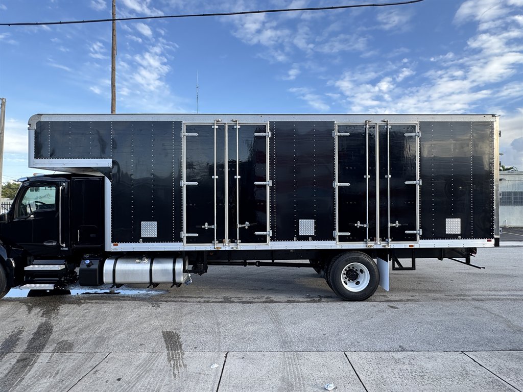 2025 Kenworth T600 - $88,995