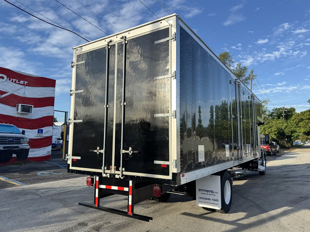 2025 Kenworth T600 - $88,995