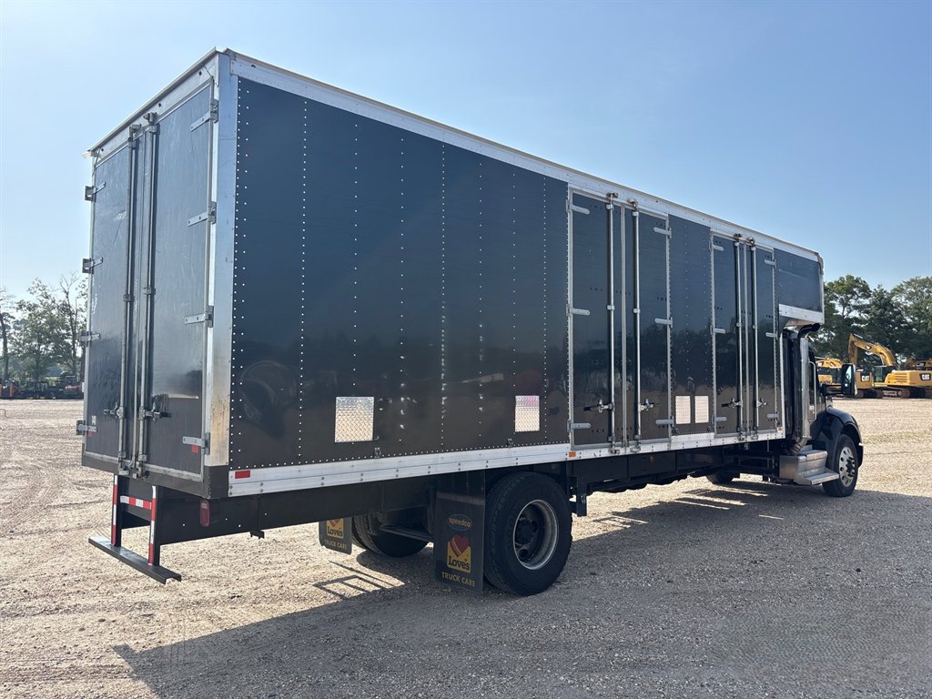 2025 Kenworth T600 - $88,995