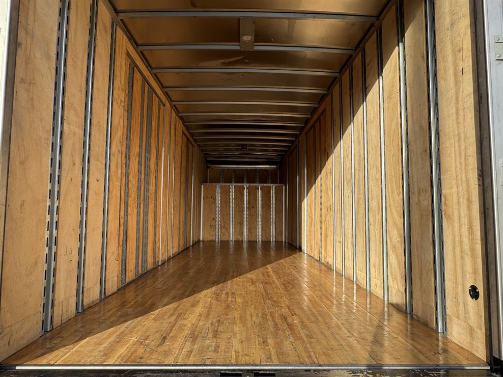 2025 Kenworth T600 - $88,995