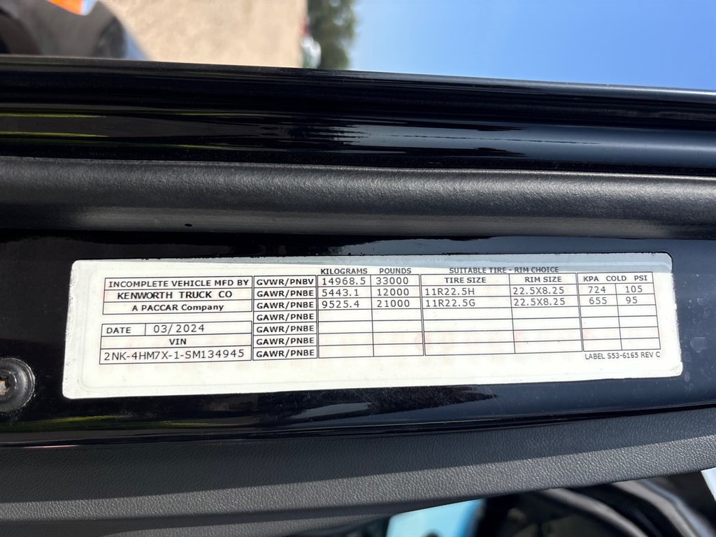 2025 Kenworth T600 - $88,995