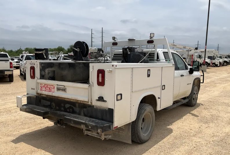 2021 Chevrolet Silverado - $26,995