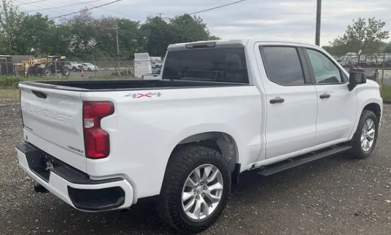 2022 Chevrolet Silverado Ltd - $24,995