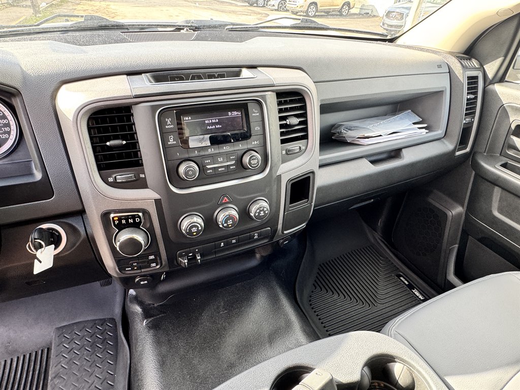 2020 Ram 1500 Classic - $15,995