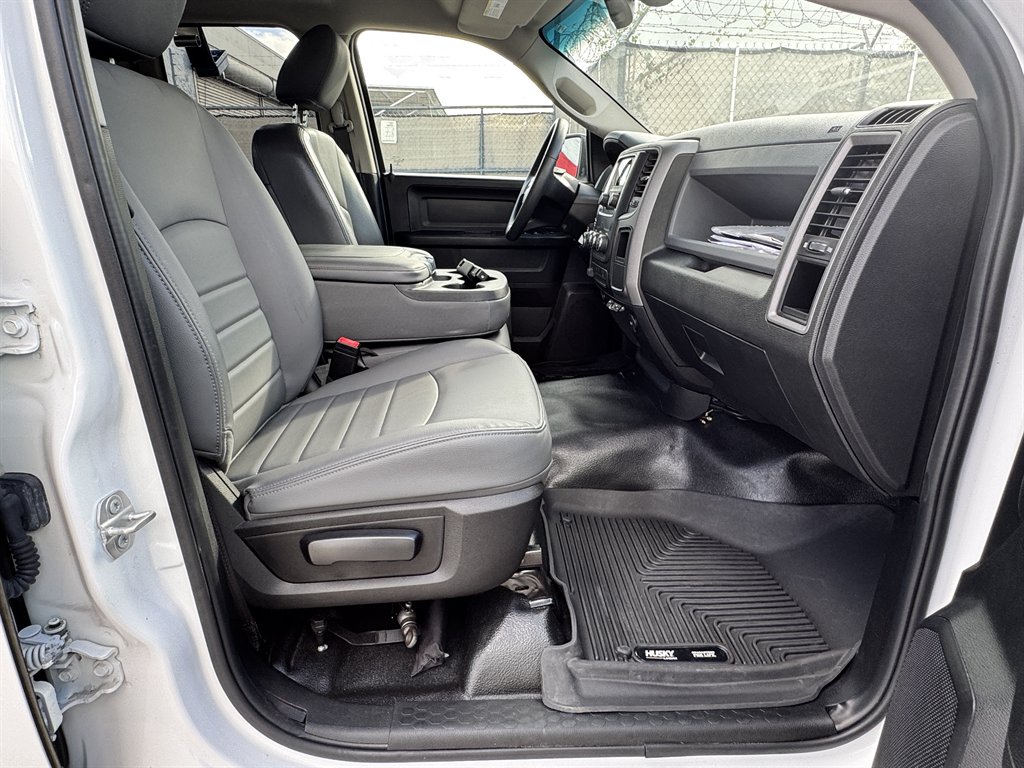2020 Ram 1500 Classic - $15,995