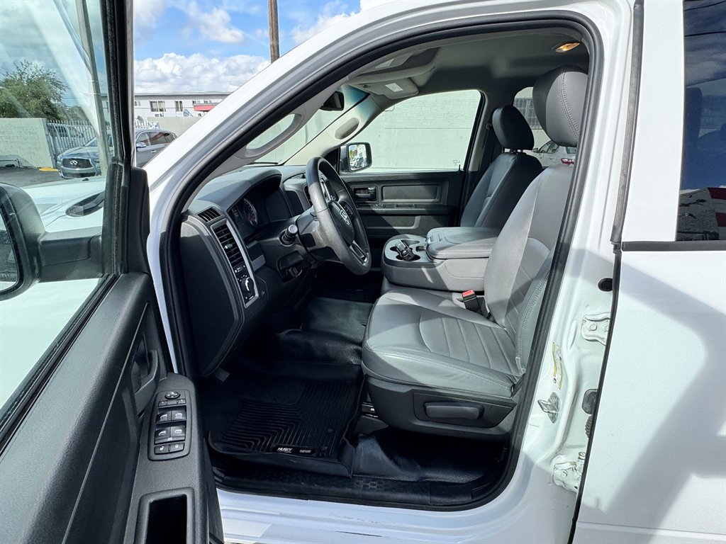 2020 Ram 1500 Classic - $15,995