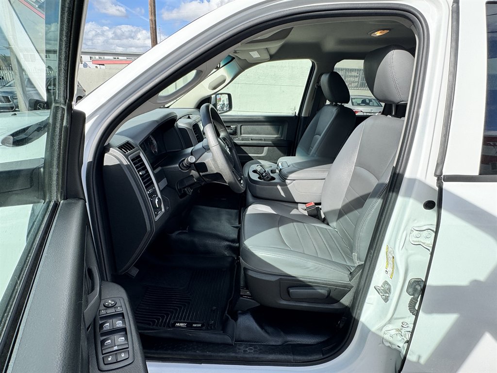 2020 Ram 1500 Classic - $15,995