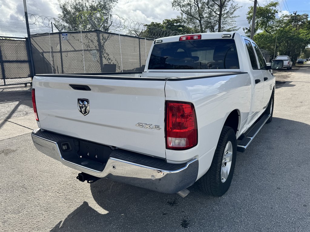 2020 Ram 1500 Classic - $15,995