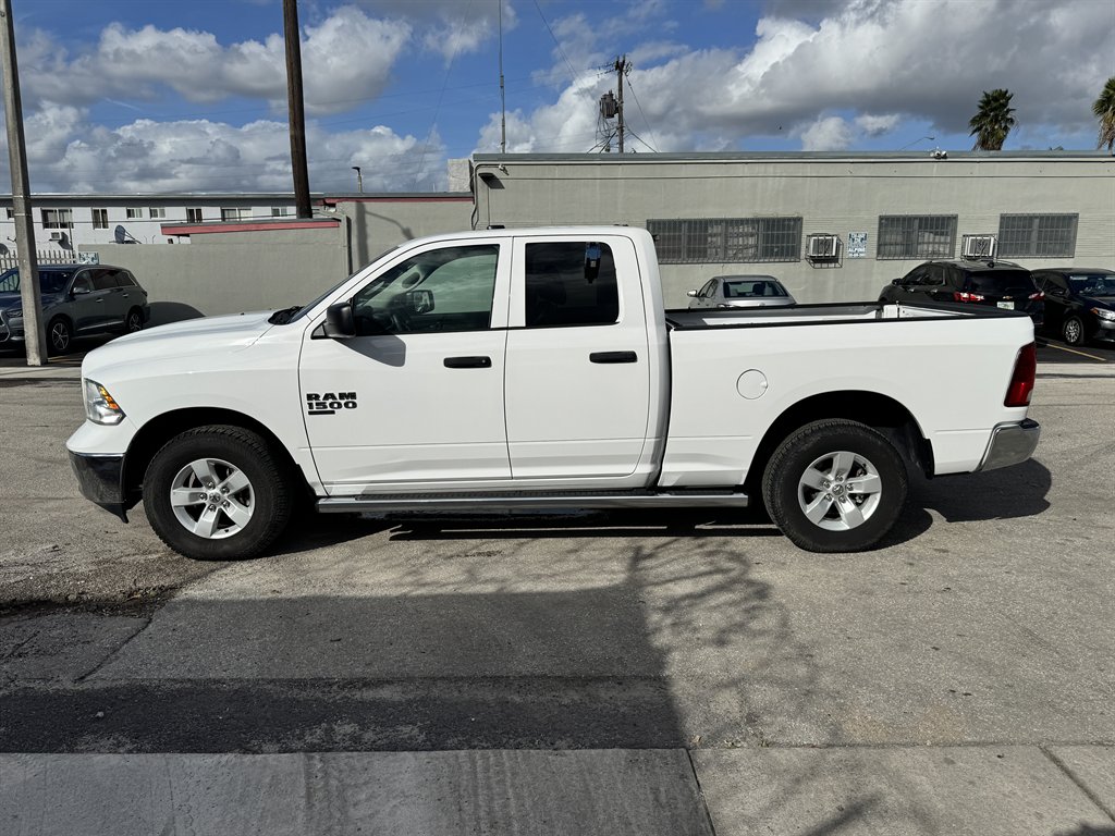 2020 Ram 1500 Classic - $15,995