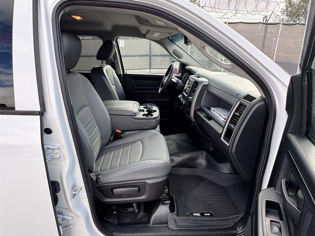 2020 Ram 1500 Classic - $15,995