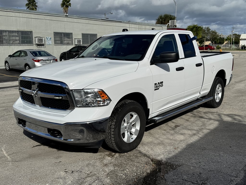 2020 Ram 1500 Classic - $15,995