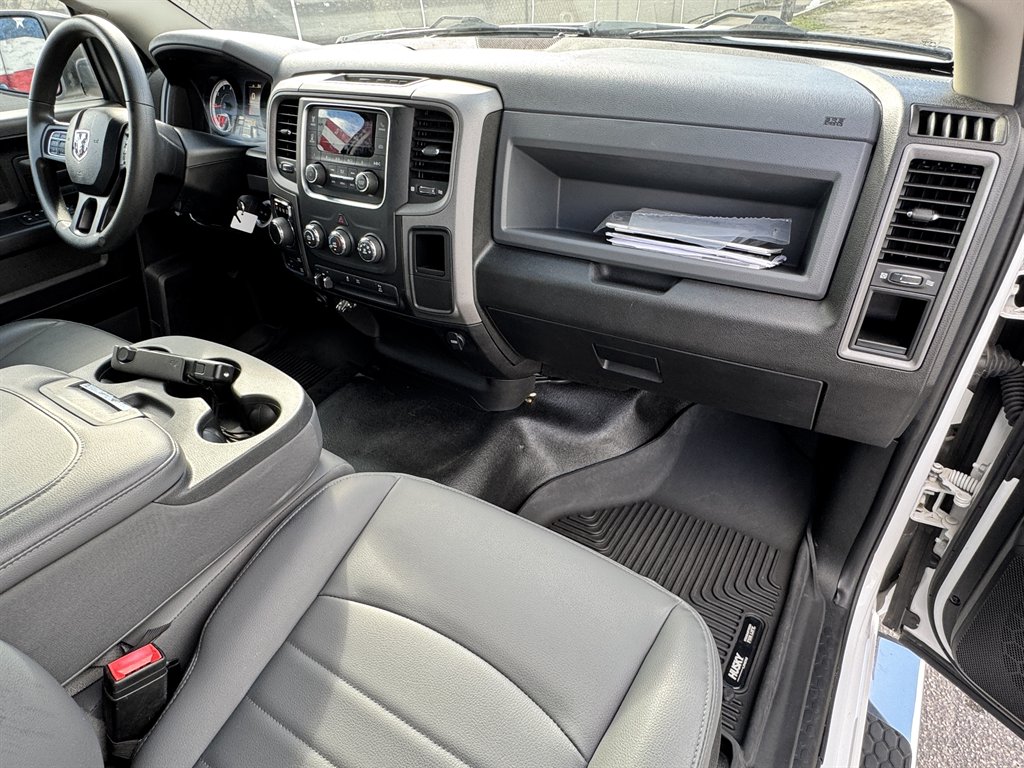 2020 Ram 1500 Classic - $15,995
