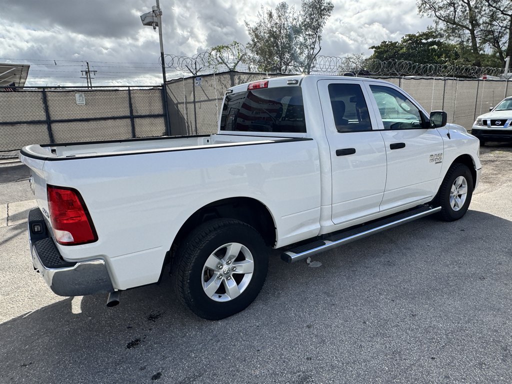 2020 Ram 1500 Classic - $15,995
