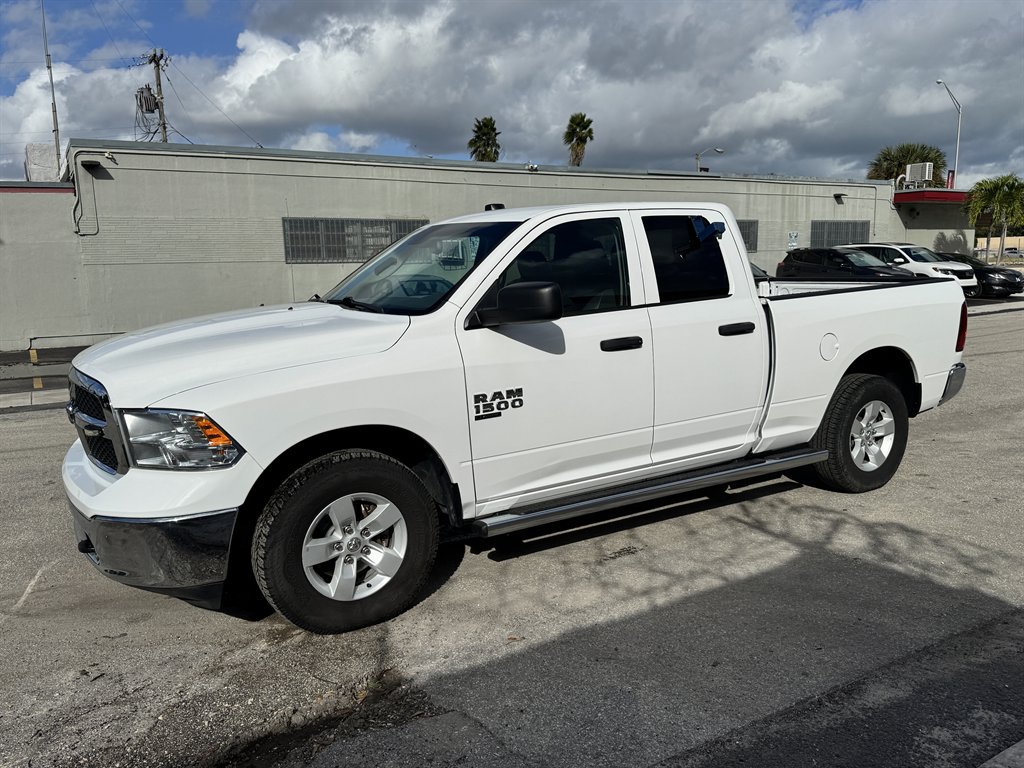 2020 Ram 1500 Classic - $15,995
